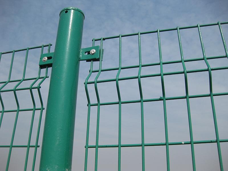 巴林右折弯护栏网